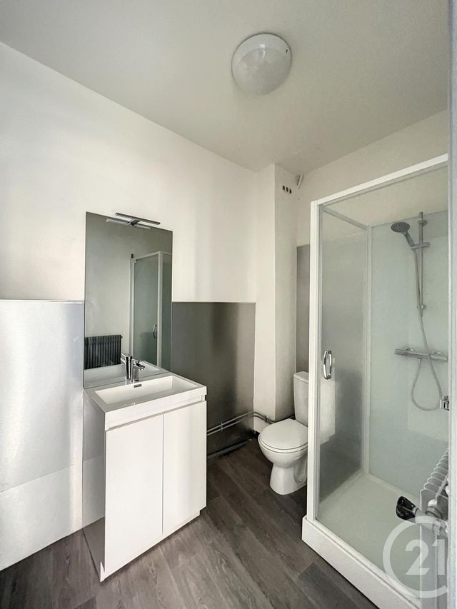 Appartement Studio à louer - 1 pièce - 41,75 m2 - Riom - 63 - AUVERGNE