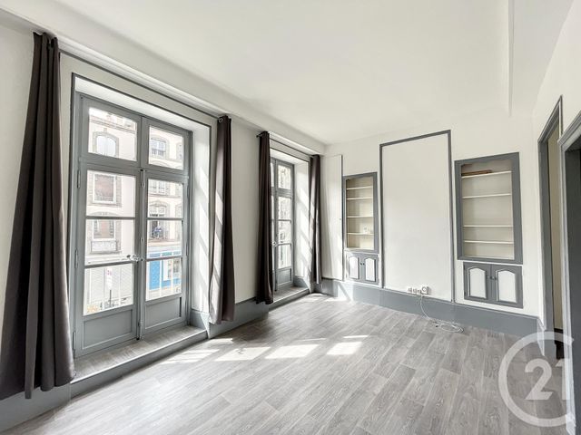 Appartement Studio à louer - 1 pièce - 41,75 m2 - Riom - 63 - AUVERGNE