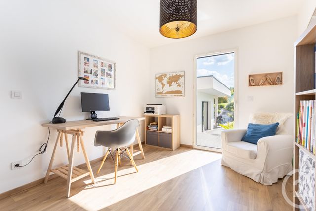 Maison à vendre - 5 pièces - 143,93 m2 - Riom - 63 - AUVERGNE