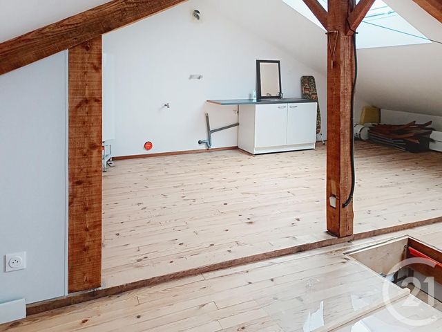 Appartement F3 à vendre - 4 pièces - 79,56 m2 - Chatel Guyon - 63 - AUVERGNE