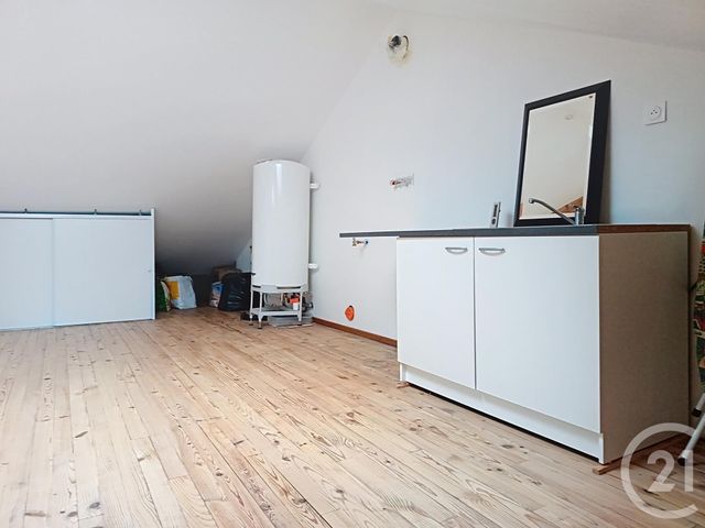 Appartement F3 à vendre - 4 pièces - 79,56 m2 - Chatel Guyon - 63 - AUVERGNE