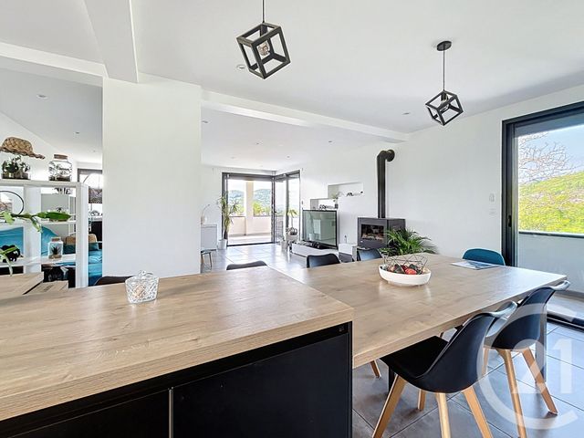 Maison à vendre - 6 pièces - 170 m2 - Blanzat - 63 - AUVERGNE