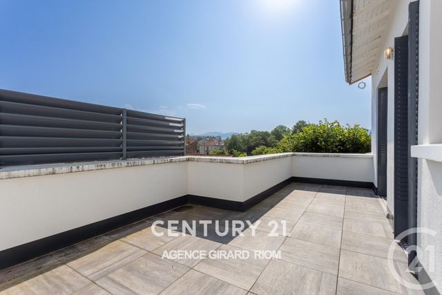 Maison à vendre - 8 pièces - 197 m2 - Riom - 63 - AUVERGNE