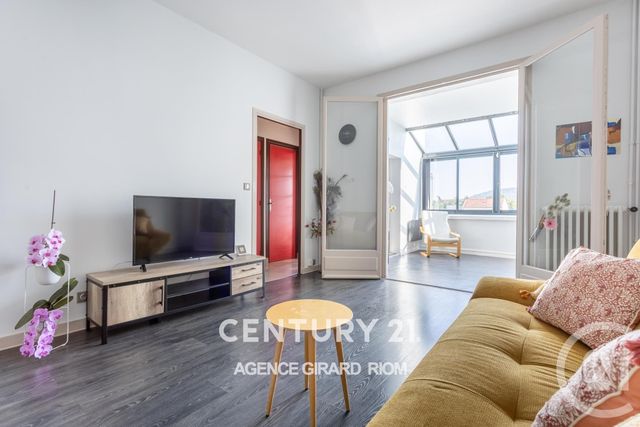 Maison à vendre - 8 pièces - 197 m2 - Riom - 63 - AUVERGNE