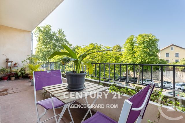 Maison à vendre - 8 pièces - 197 m2 - Riom - 63 - AUVERGNE