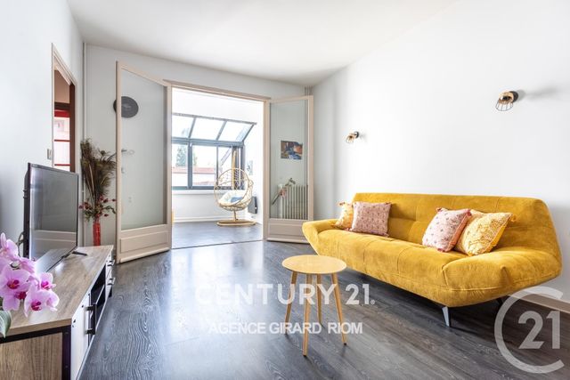 Maison à vendre - 8 pièces - 197 m2 - Riom - 63 - AUVERGNE