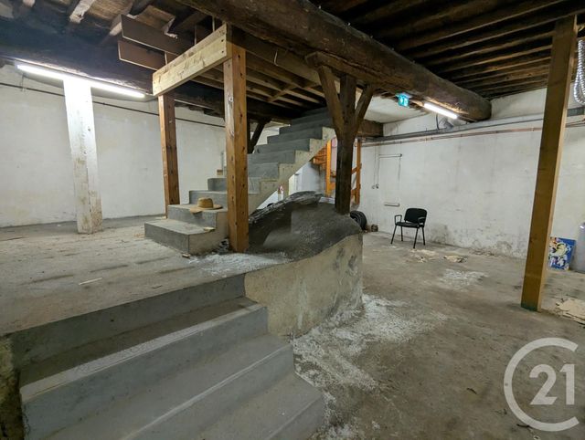 Local commercial à louer - 130.0 m2 - 63 - Puy-de-Dome