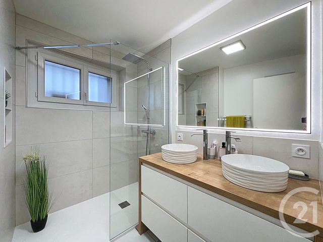 Maison à vendre - 5 pièces - 105,70 m2 - Cebazat - 63 - AUVERGNE