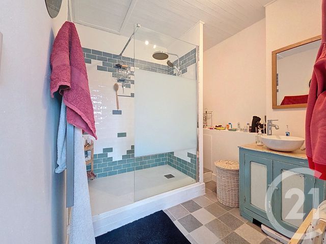 Maison &agrave; vendre - 6 pi&egrave;ces - 139,80 m2 - St Bonnet Pres Riom - 63 - AUVERGNE