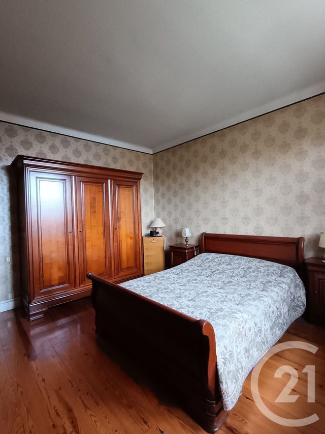 Maison &agrave; vendre - 7 pi&egrave;ces - 169 m2 - Riom - 63 - AUVERGNE