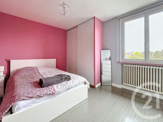 Maison &agrave; vendre - 10 pi&egrave;ces - 194 m2 - Riom - 63 - AUVERGNE