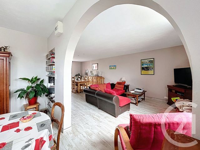 Maison &agrave; vendre - 10 pi&egrave;ces - 194 m2 - Riom - 63 - AUVERGNE