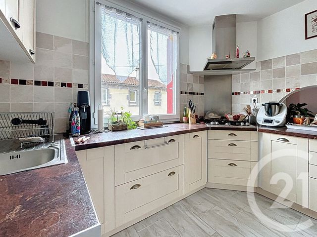 Maison &agrave; vendre - 10 pi&egrave;ces - 194 m2 - Riom - 63 - AUVERGNE