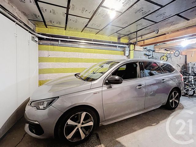 Maison à vendre - 6 pièces - 217,40 m2 - Riom - 63 - AUVERGNE