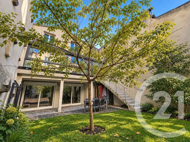 Maison &agrave; vendre - 6 pi&egrave;ces - 217,40 m2 - Riom - 63 - AUVERGNE