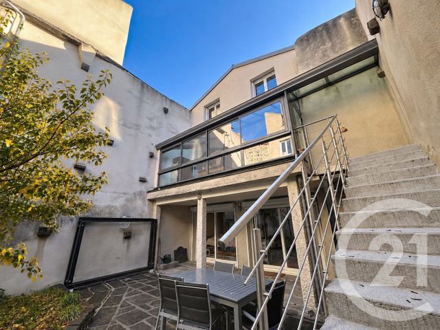Maison &agrave; vendre - 6 pi&egrave;ces - 217,40 m2 - Riom - 63 - AUVERGNE