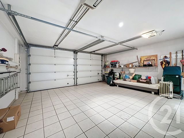 Maison &agrave; vendre - 6 pi&egrave;ces - 219 m2 - Mozac - 63 - AUVERGNE