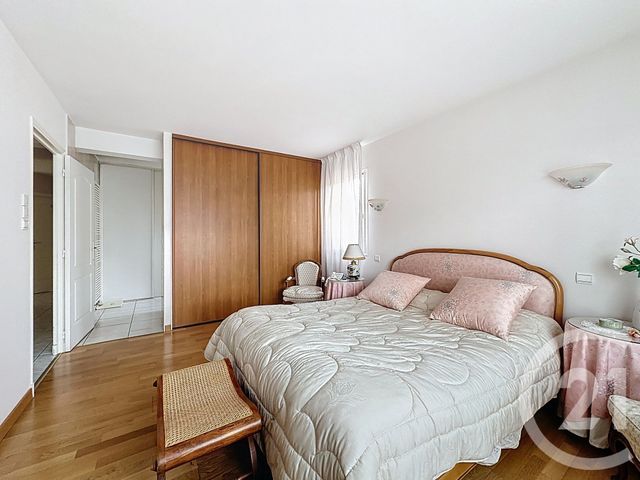 Maison &agrave; vendre - 6 pi&egrave;ces - 219 m2 - Mozac - 63 - AUVERGNE