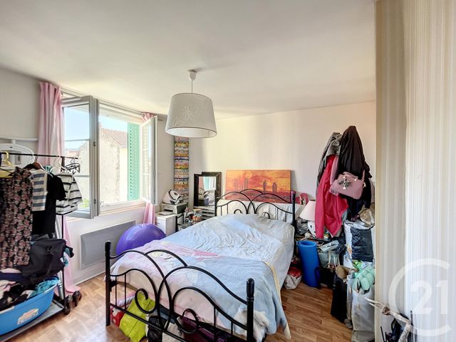 Appartement F3 à louer - 3 pièces - 61,30 m2 - Chatelguyon - 63 - AUVERGNE