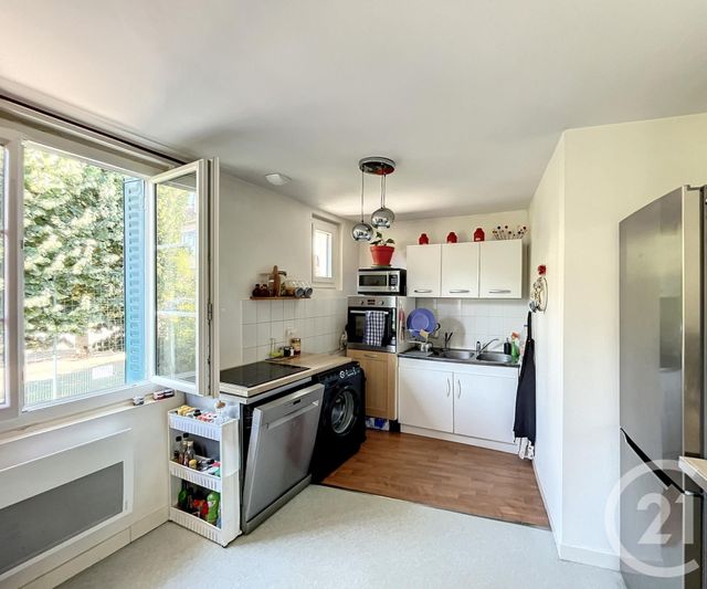 Appartement F3 à louer - 3 pièces - 61,30 m2 - Chatelguyon - 63 - AUVERGNE