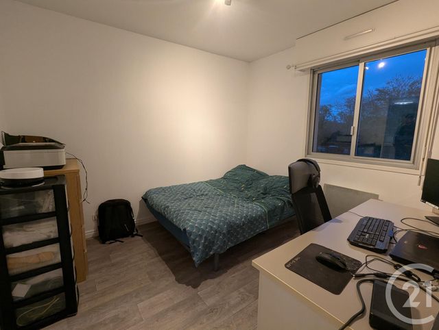 Appartement F2 à louer - 2 pièces - 27,30 m2 - Riom - 63 - AUVERGNE