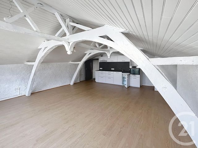 Appartement F4 à louer - 2 pièces - 47,24 m2 - Riom - 63 - AUVERGNE