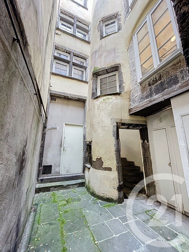 Appartement Studio à vendre - 1 pièce - 20,66 m2 - Riom - 63 - AUVERGNE