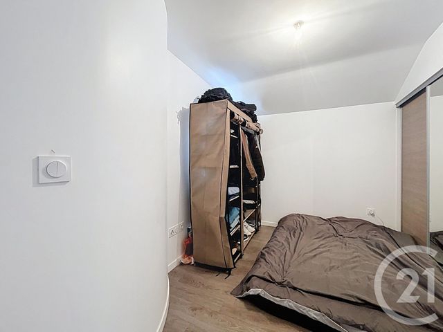 Appartement Studio à vendre - 1 pièce - 20,66 m2 - Riom - 63 - AUVERGNE