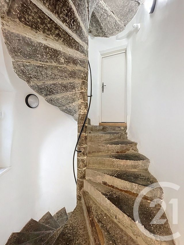 Appartement Studio à vendre - 1 pièce - 20,66 m2 - Riom - 63 - AUVERGNE