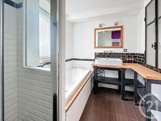 Maison à vendre - 4 pièces - 85 m2 - Volvic - 63 - AUVERGNE