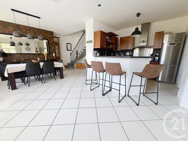 Maison &agrave; vendre - 6 pi&egrave;ces - 170 m2 - Chatel Guyon - 63 - AUVERGNE