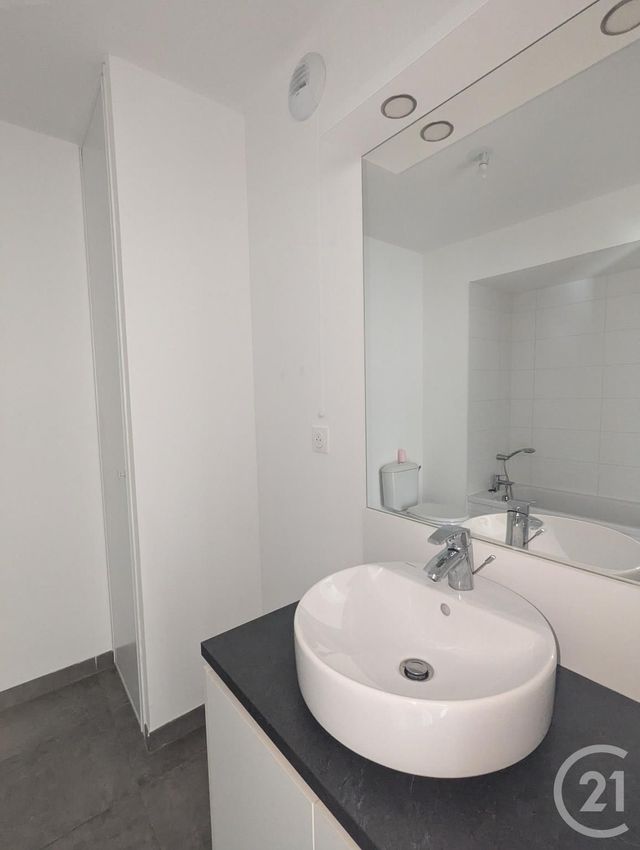 Appartement F2 à louer - 2 pièces - 39,63 m2 - Clermont Ferrand - 63 - AUVERGNE