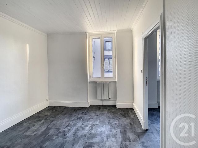 Appartement F4 à louer - 4 pièces - 96,46 m2 - Ennezat - 63 - AUVERGNE