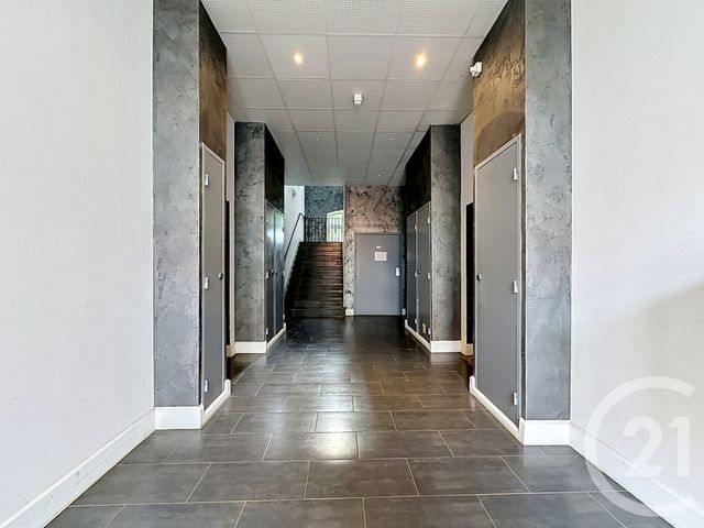 Appartement F3 &agrave; vendre - 3 pi&egrave;ces - 67,84 m2 - Riom - 63 - AUVERGNE