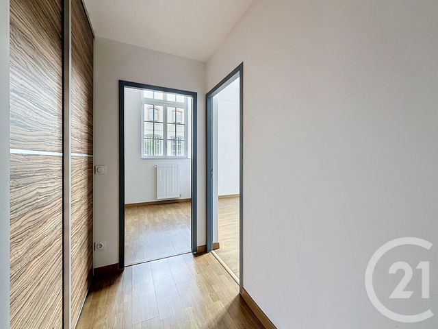 Appartement F3 &agrave; vendre - 3 pi&egrave;ces - 67,84 m2 - Riom - 63 - AUVERGNE