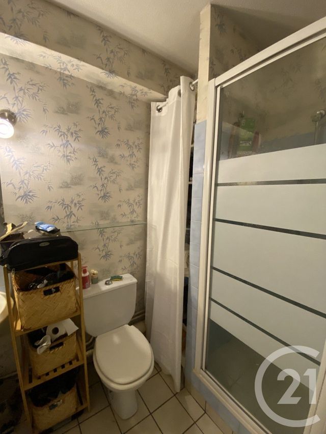 Appartement Studio &agrave; vendre - 1 pi&egrave;ce - 20,66 m2 - Chatel Guyon - 63 - AUVERGNE