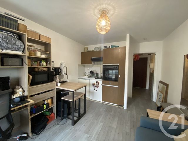 Appartement Studio &agrave; vendre - 1 pi&egrave;ce - 20,66 m2 - Chatel Guyon - 63 - AUVERGNE