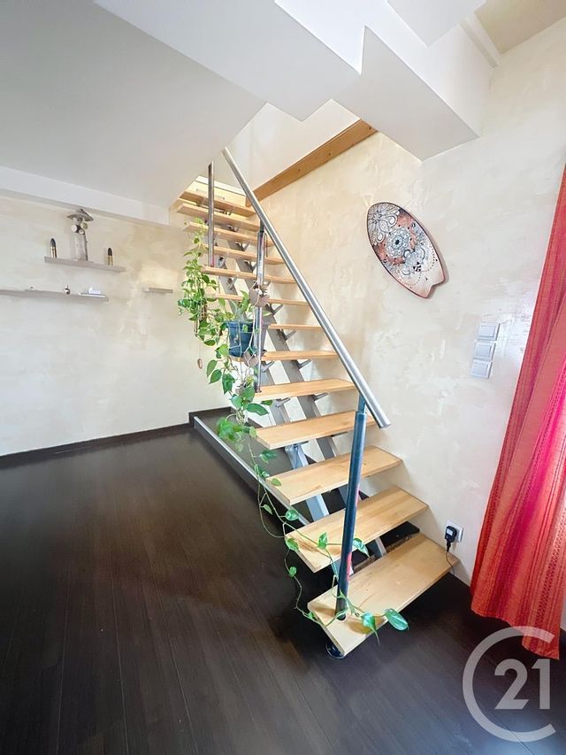 Appartement F3 &agrave; vendre - 3 pi&egrave;ces - 67,52 m2 - Riom - 63 - AUVERGNE