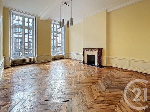 Appartement F3 &agrave; vendre - 3 pi&egrave;ces - 74,80 m2 - Riom - 63 - AUVERGNE