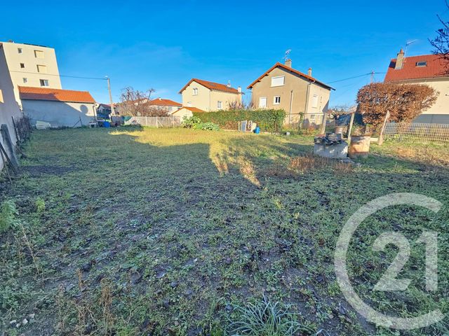 Terrain &agrave; vendre - 800 m2 - Riom - 63 - AUVERGNE