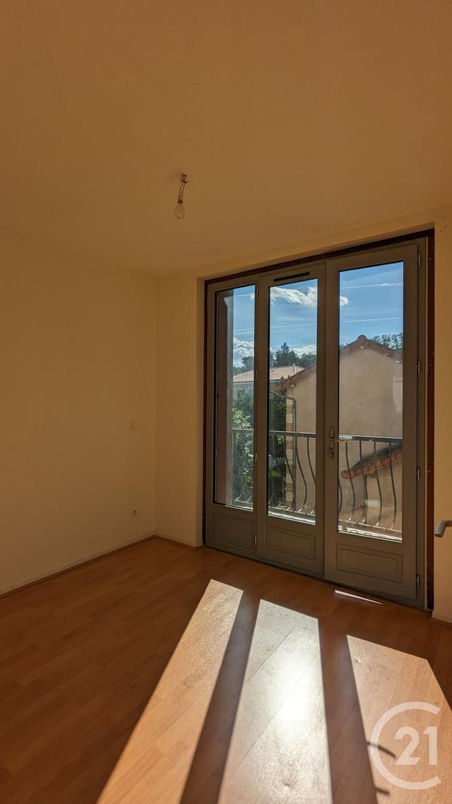 Appartement F4 à louer - 4 pièces - 75 m2 - Chatel Guyon - 63 - AUVERGNE