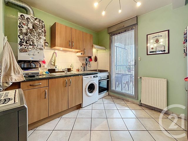 Appartement F4 &agrave; vendre - 4 pi&egrave;ces - 91 m2 - Riom - 63 - AUVERGNE