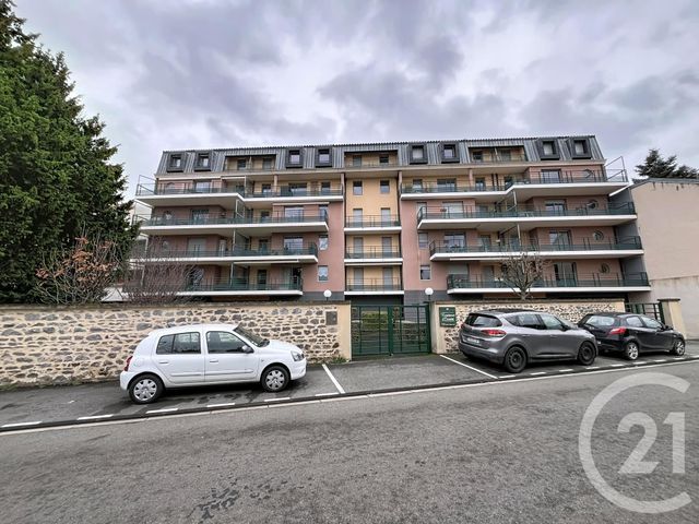 Appartement F4 &agrave; vendre - 4 pi&egrave;ces - 91 m2 - Riom - 63 - AUVERGNE