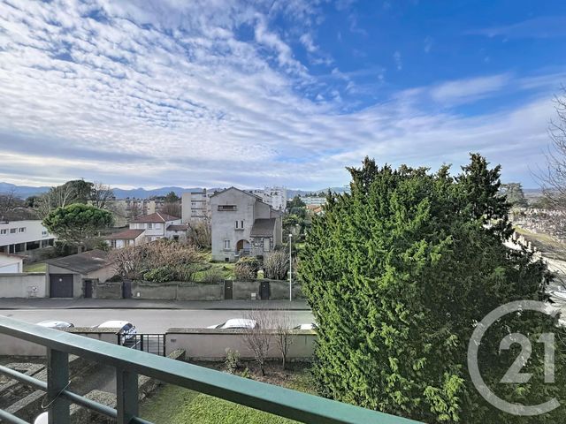 Appartement F4 &agrave; vendre - 4 pi&egrave;ces - 91 m2 - Riom - 63 - AUVERGNE