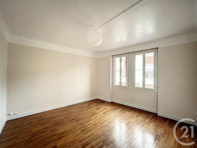 Appartement F3 &agrave; louer - 3 pi&egrave;ces - 66,35 m2 - Clermont Ferrand - 63 - AUVERGNE