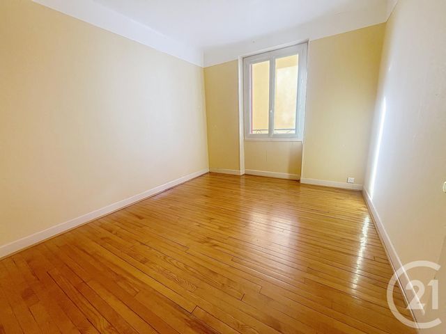 Appartement F3 &agrave; louer - 3 pi&egrave;ces - 66,35 m2 - Clermont Ferrand - 63 - AUVERGNE