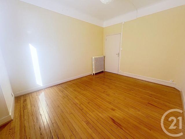 Appartement F3 &agrave; louer - 3 pi&egrave;ces - 66,35 m2 - Clermont Ferrand - 63 - AUVERGNE