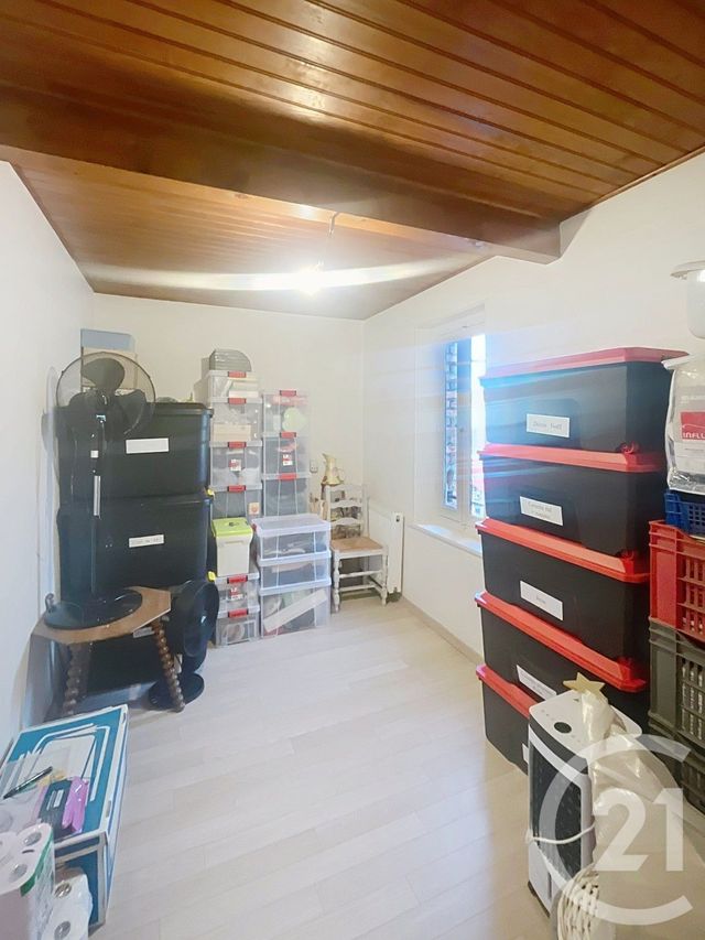 Maison &agrave; louer - 3 pi&egrave;ces - 66 m2 - Riom - 63 - AUVERGNE
