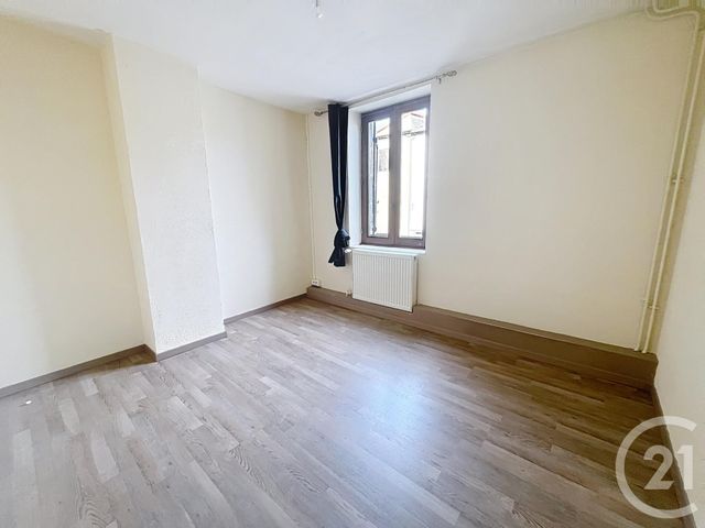 Maison &agrave; louer - 3 pi&egrave;ces - 65,95 m2 - Riom - 63 - AUVERGNE