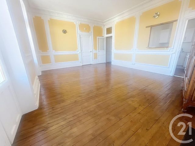 Appartement F1 &agrave; louer - 1 pi&egrave;ce - 42,45 m2 - Chatelguyon - 63 - AUVERGNE